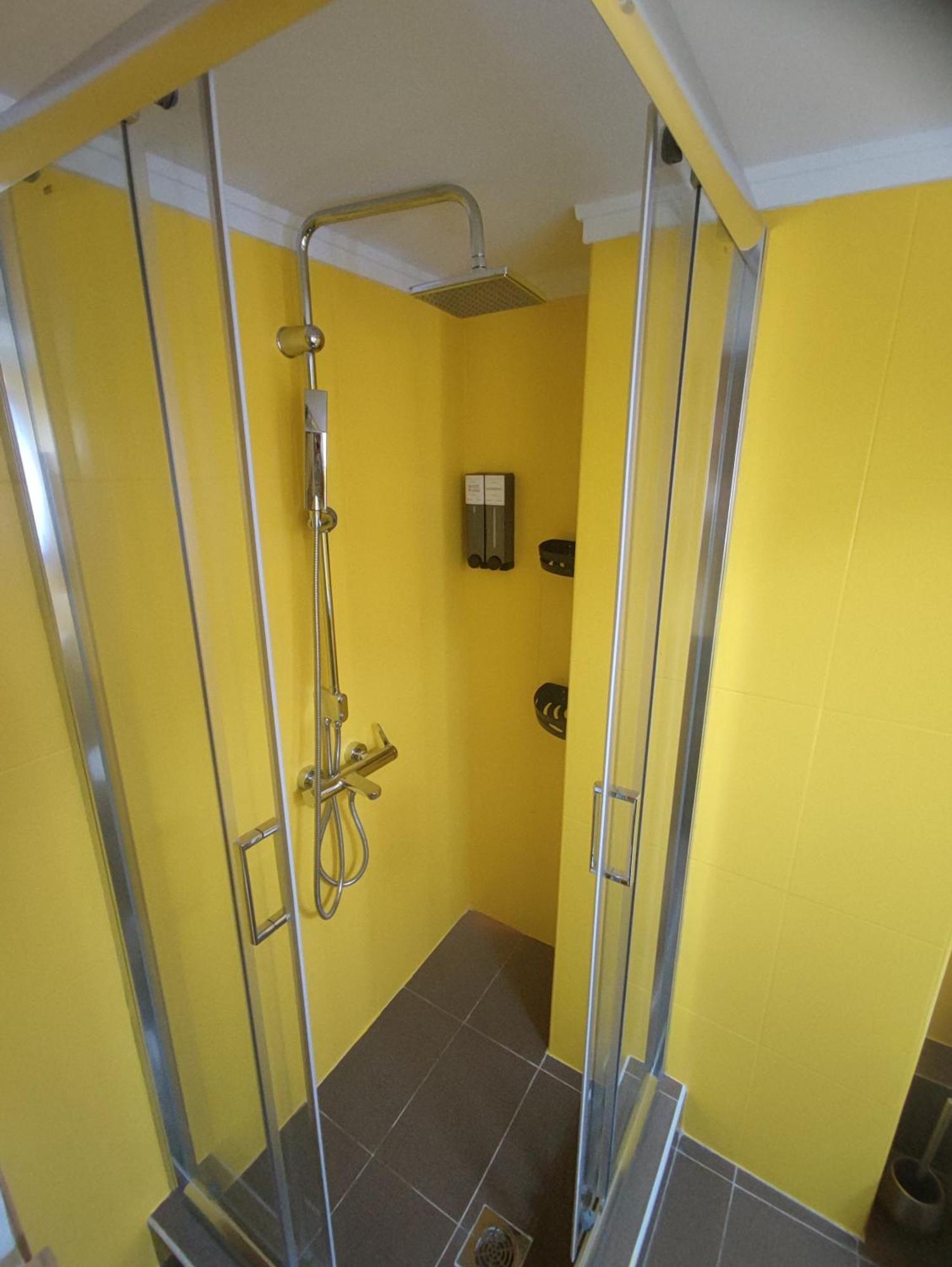 Cozy Apt! Friends & Family - Private Paid Parking Thessaloniki Exterior foto