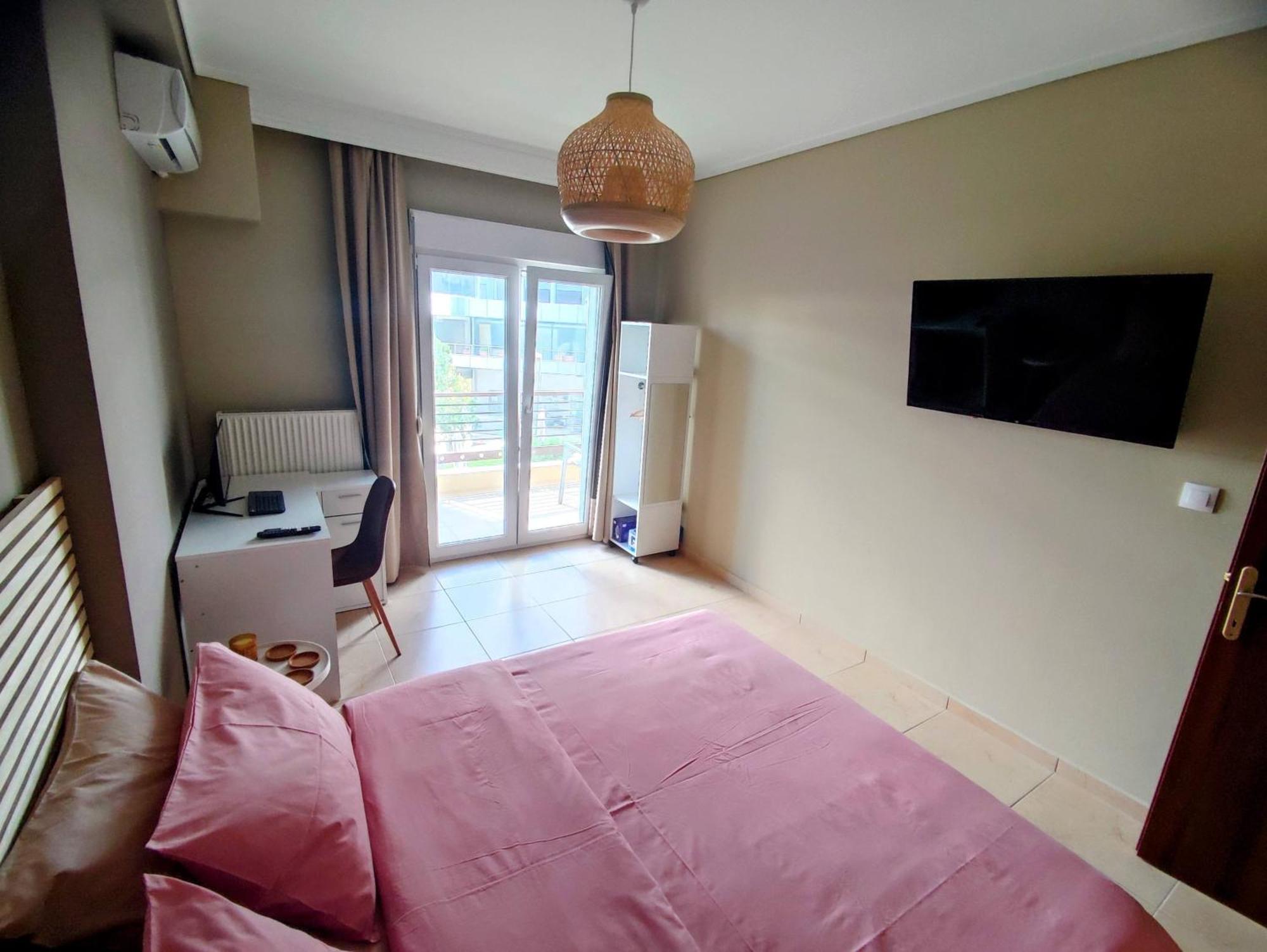 Cozy Apt! Friends & Family - Private Paid Parking Thessaloniki Exterior foto